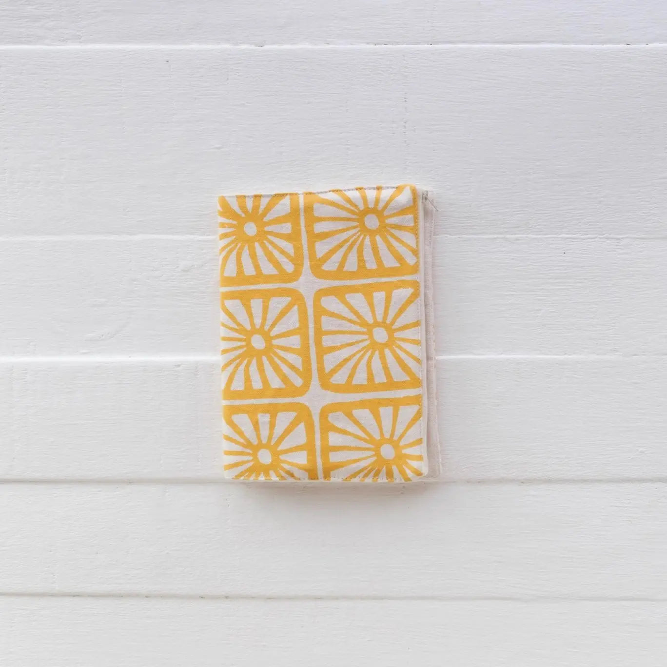 Travel Journal by Rise Beyond the Reef (plain)