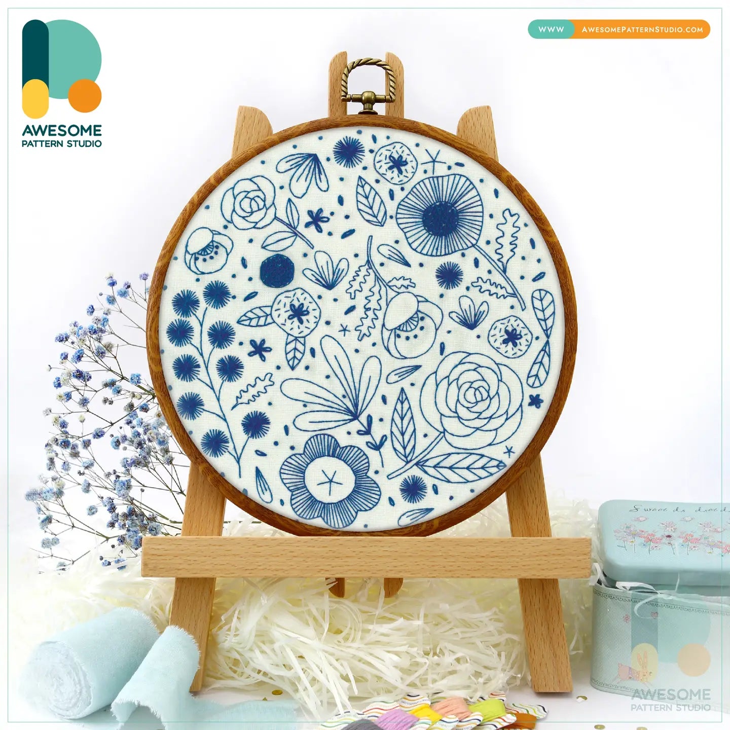 Monochrome Florals Embroidery Kit