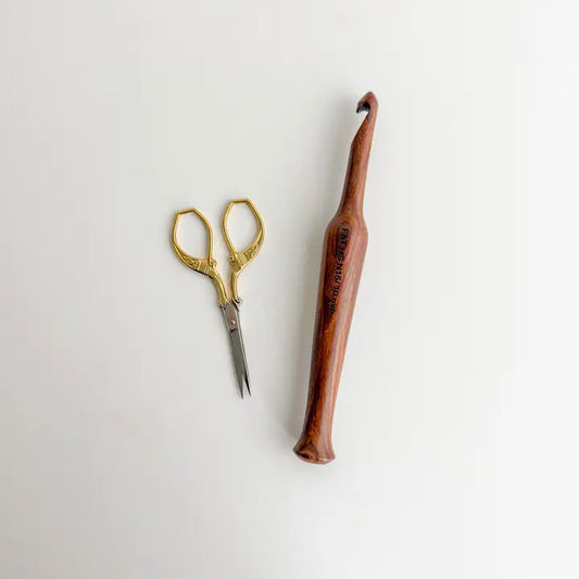 Crochet Hook Rosewood (sizes N15 / 10mm)