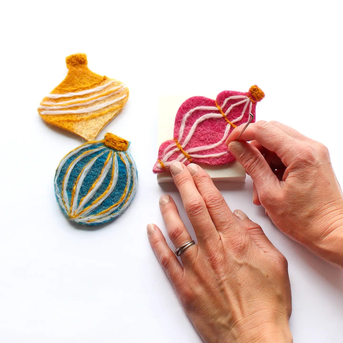 Mini Christmas Bauble Felting Craft Kit