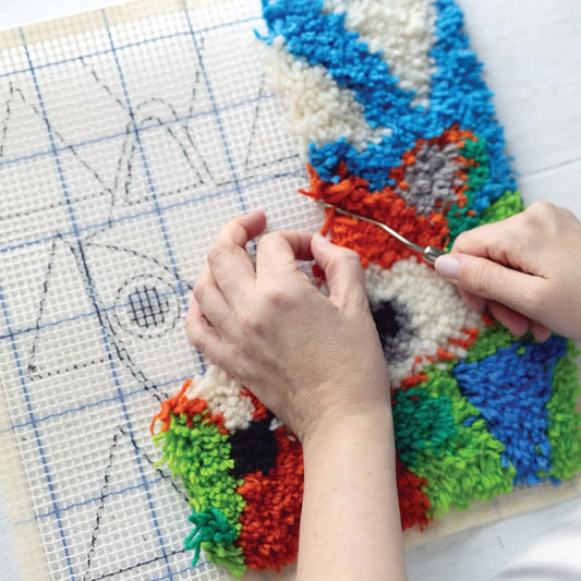 Latch Hooking Kit - Fox