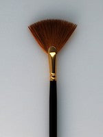 Renaissance Red Sable Fan Blender 4